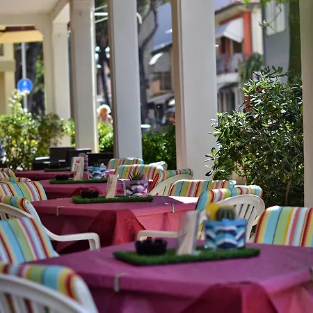 Bolognese Bellevue 2* Ριτσιόνε